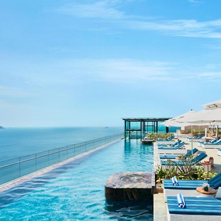 Taj Cidade De Goa Horizon, Goa Panaji Bagian luar foto The rooftop pool at the W Retreats & Spa, Phuket